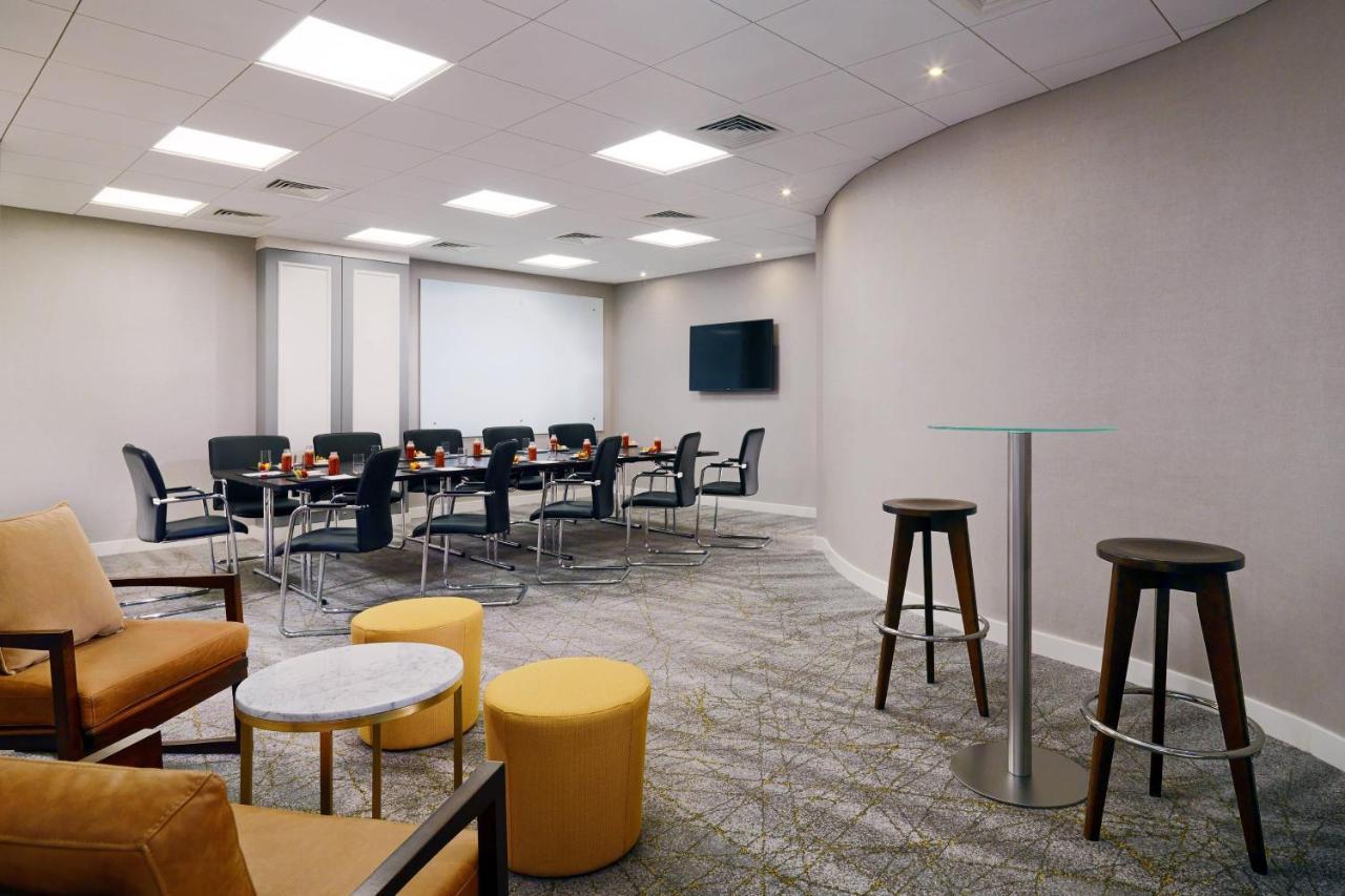 Armenia Marriott Hotel 4*